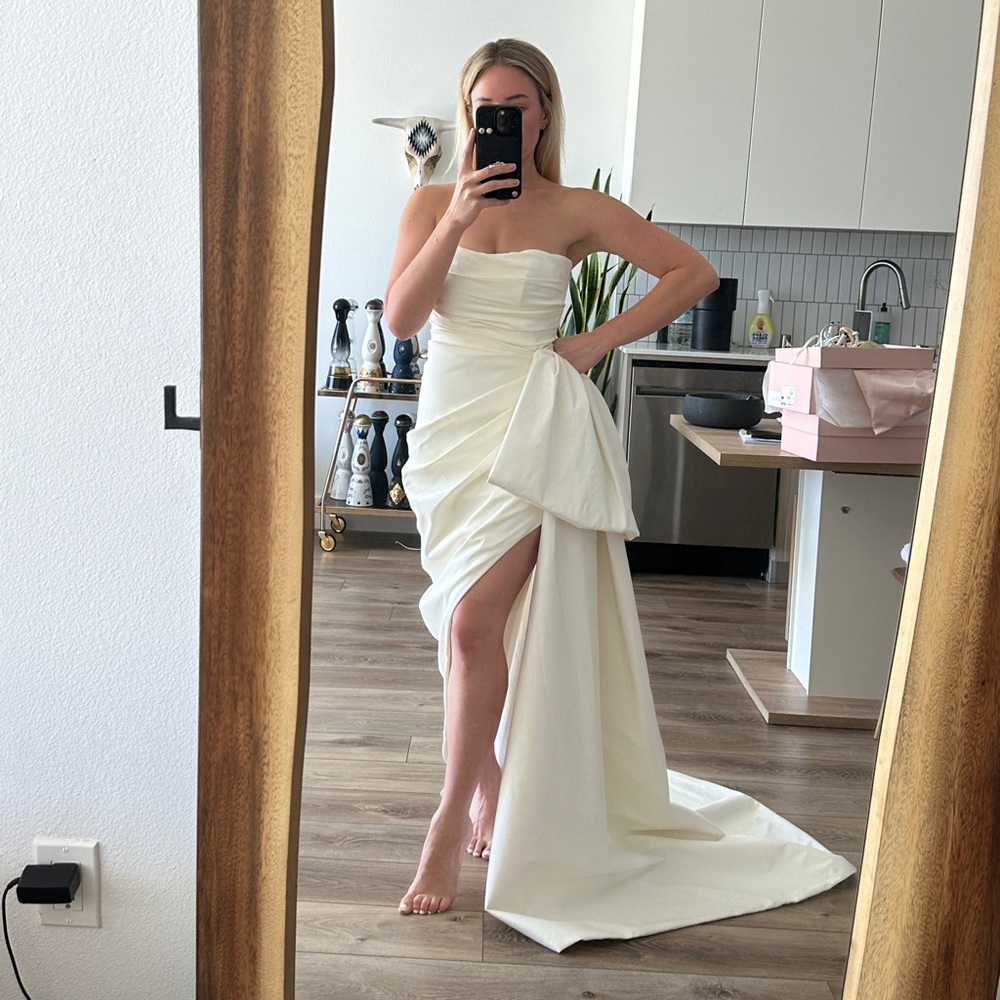 CUSTOM MADE WHITE MIDI DRESS WITH BUILT IN CORSET & DETACHABLE BOW | NEVER WORN!